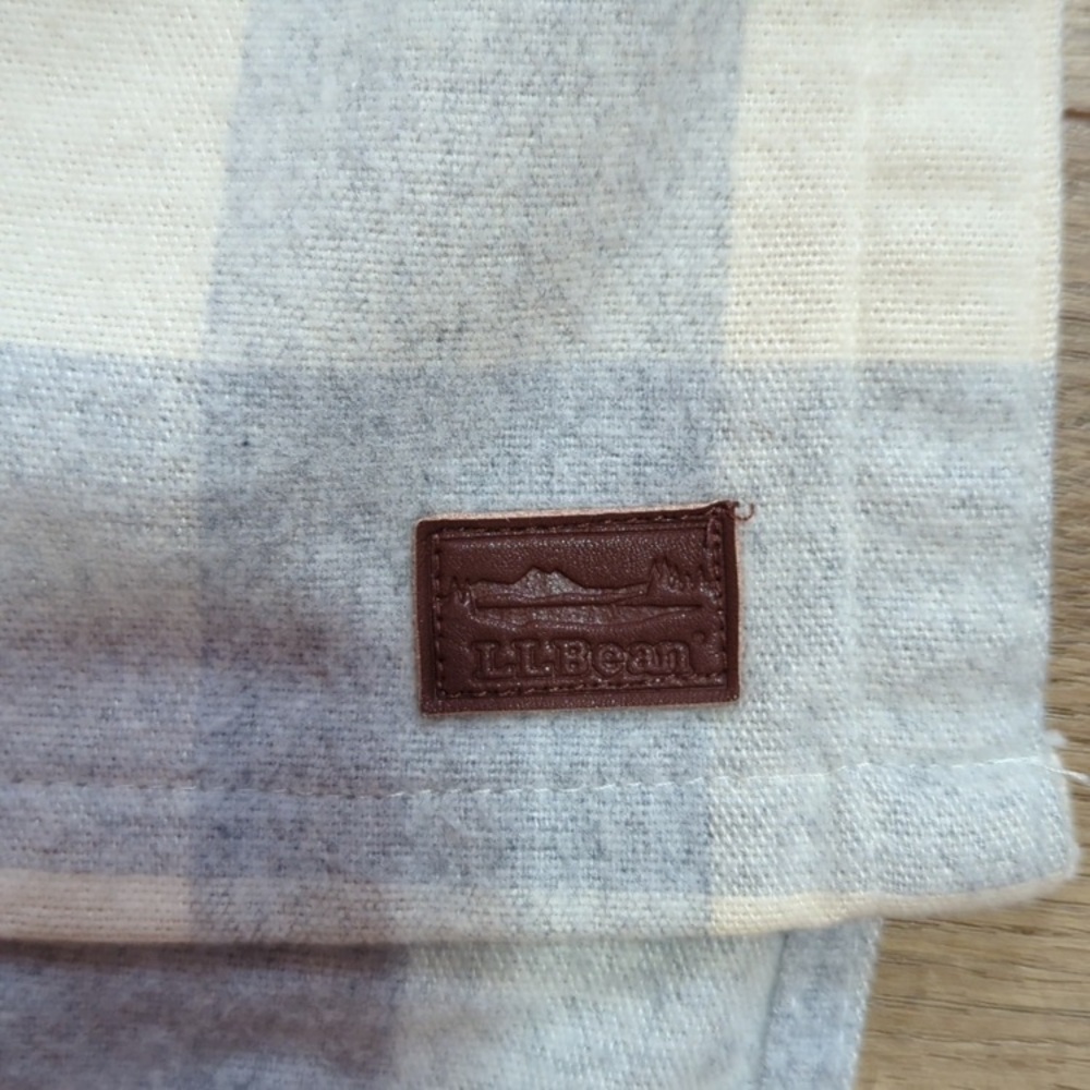 LL Bean Women's Scotch Plaid Flannel Shirt, Quarter- Zip XL - Picture 3 of 9